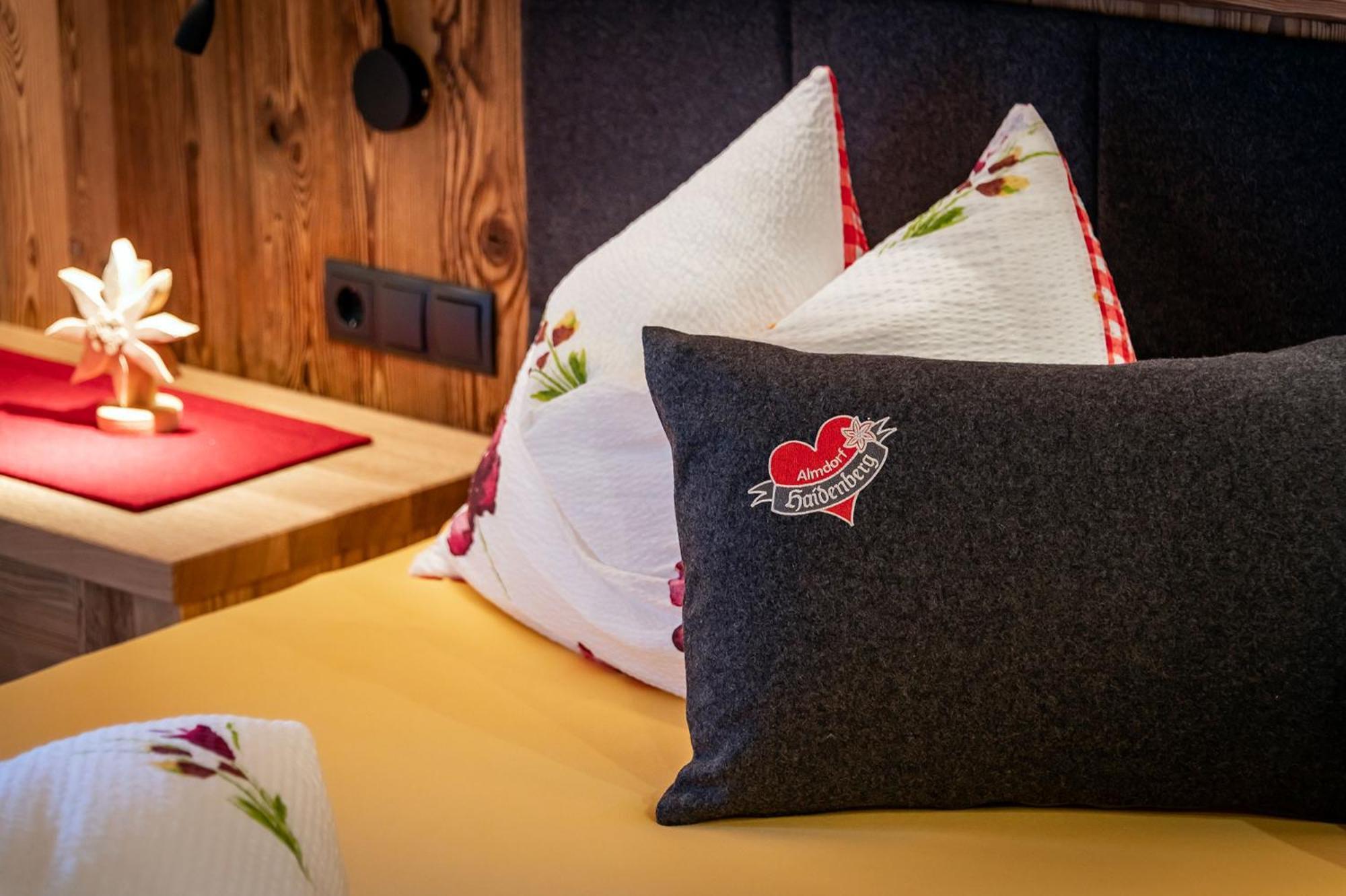 Chalets Almdorf Haidenberg Brunico Extérieur photo